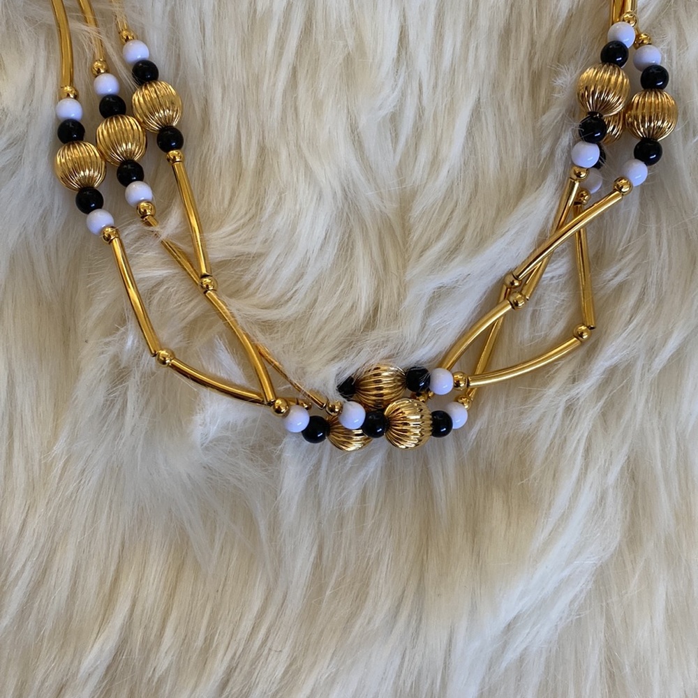 Matching Necklace & Earring Set - Picture 2 of 4